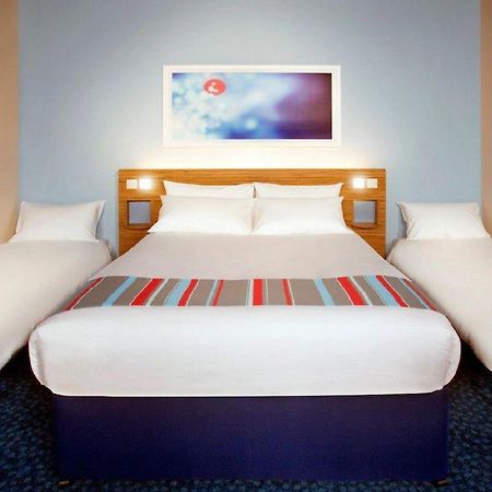 Travelodge Widnes Exteriér fotografie
