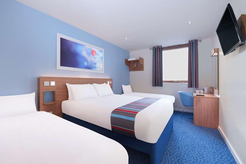 Travelodge Widnes Pokoj fotografie